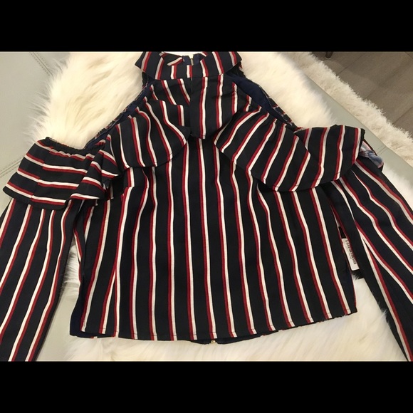 MIA COLD SHOULDER TOP | RWB STRIPE - Picture 5 of 8